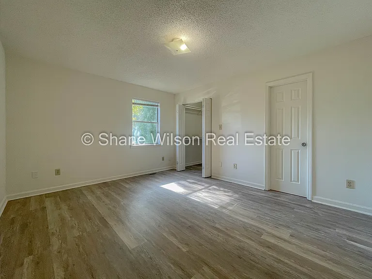 3356 Steeple Cir NE — Photo 10