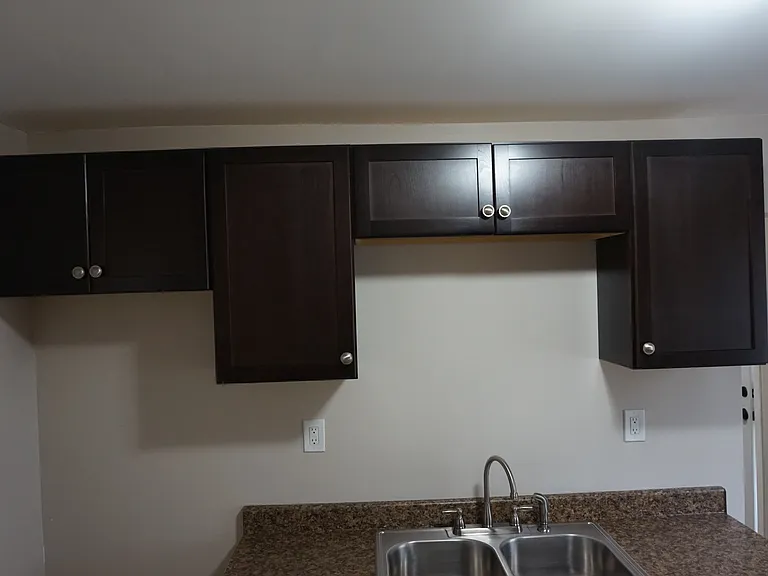 29134 Glenwood St — Photo 14