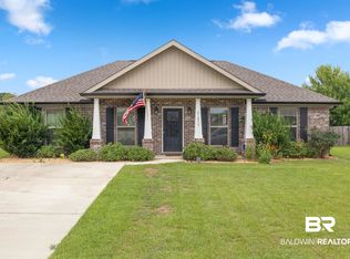 21673 Bartlett Ln, Robertsdale, AL 36567