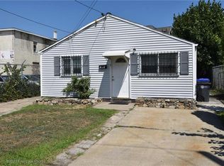 357 Willard Ave, Providence, RI 02905