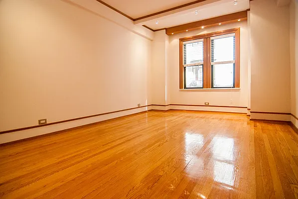 Rented by WAM Partners - William Moses Co. | media 82