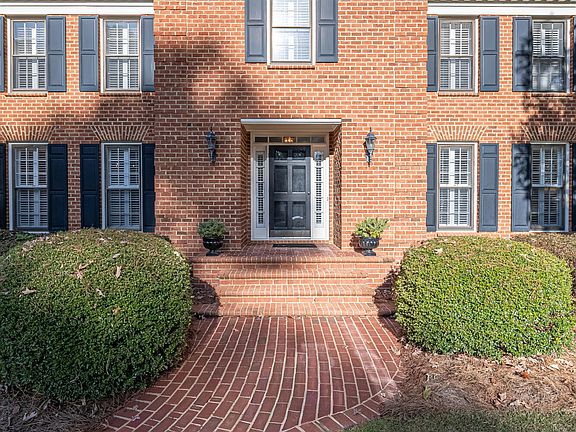 4th image of 3502 Wallingford Road