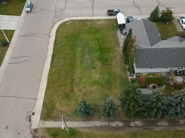 54 Oriole Pl, Sedgewick, AB T0B 4C0