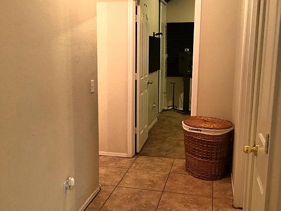 5th image of 3115 S 96th Dr