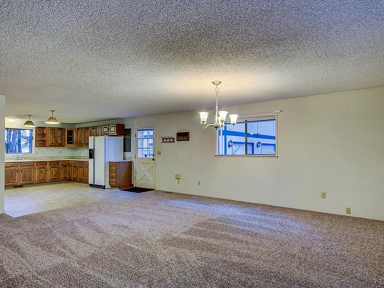 2317 Wellman Pl — Photo 6