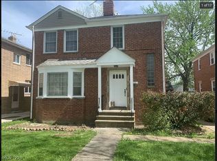 19890 Lake Shore Blvd #1, Cleveland, OH 44119