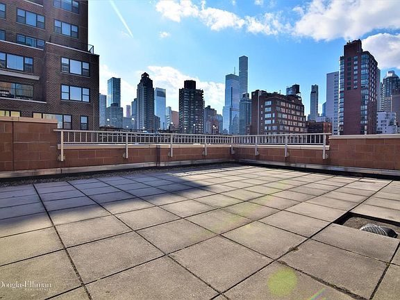 2nd image of 345 E 64th St Ph E