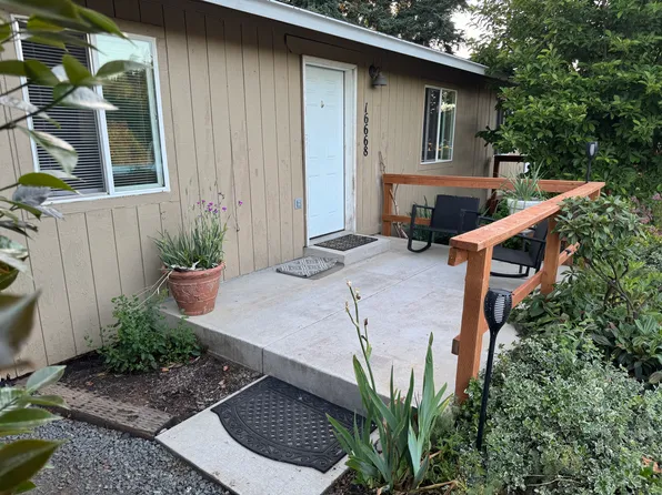 16662 S Carus Rd #16668, Beavercreek, OR 97004