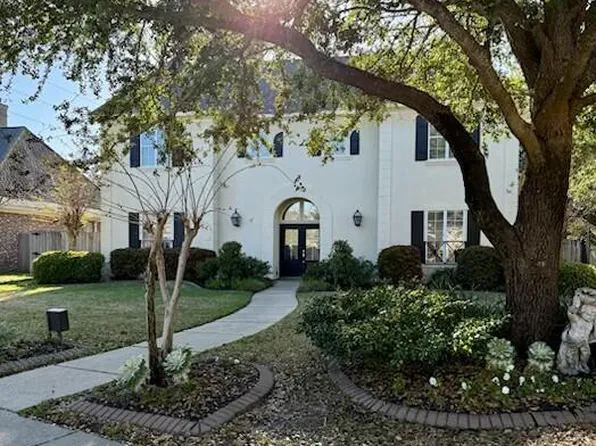405 Chablis Ln, Biloxi, MS 39531