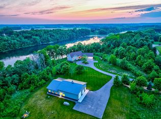 1994 80th St, Somerset, WI 54025