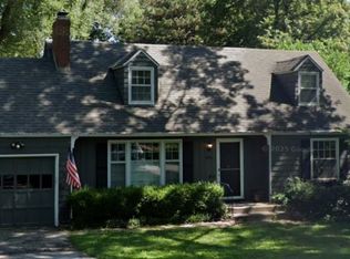 4716 W 77th Pl, Prairie Village, KS 66208