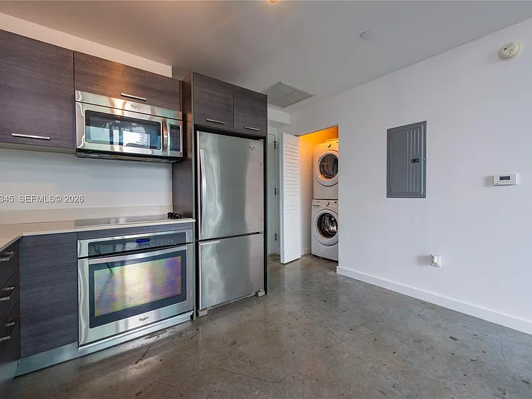 151 SE 1st St #2205 — Photo 10