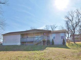 67 Celebration Ln, Reeds Spring, MO 65737