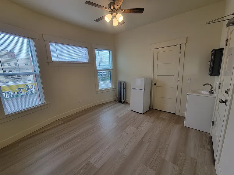 919 SW 14th Ave #2-39 — Photo 6