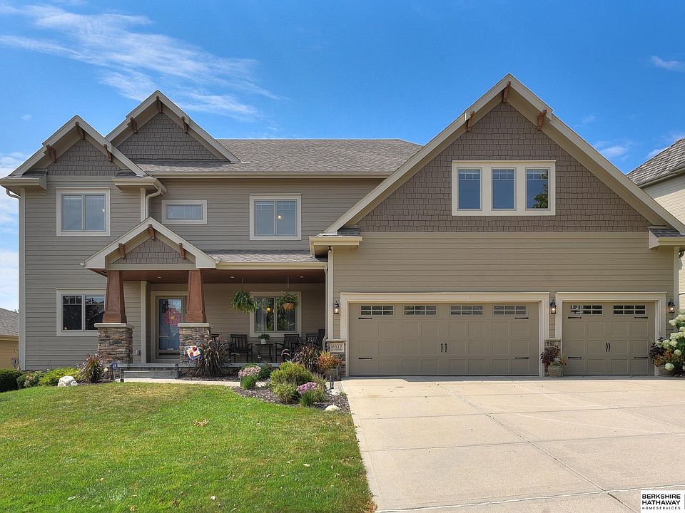 1st image of 6512 S 173rd Ave