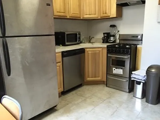 Rented by City Heights Realty | media 32