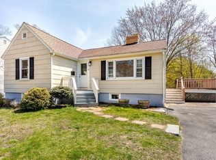 31 7th St, Stoughton, MA 02072