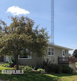 2nd image of 110 Grove St