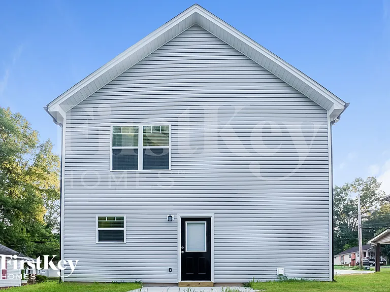 1009 W A St — Photo 18