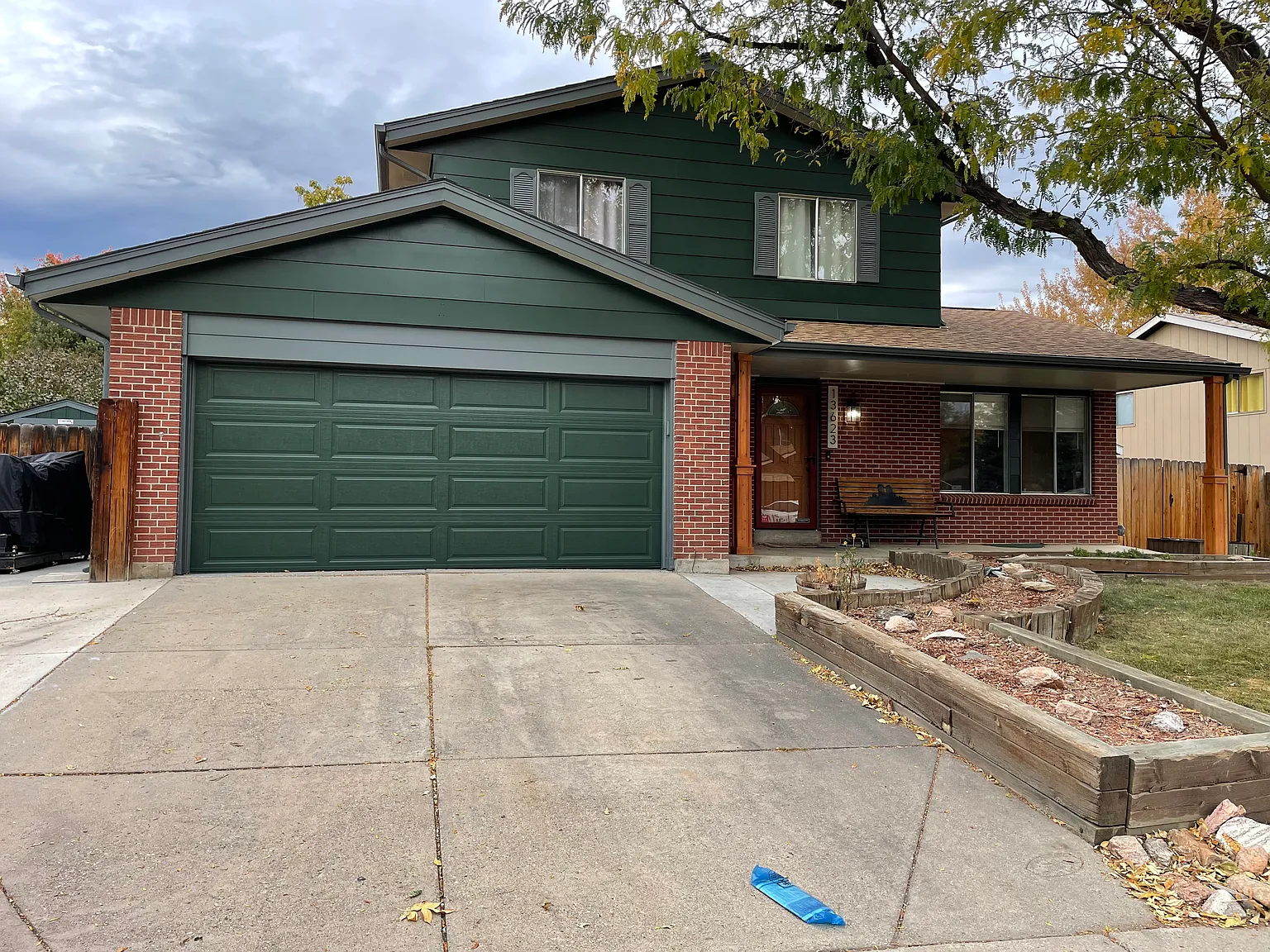 4 bed, 3.5 bath, 2600 sqft, $4,100 — Photo 3
