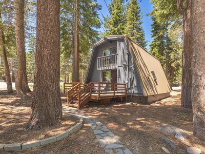 11978 Snowpeak Way, Truckee, CA, 96161