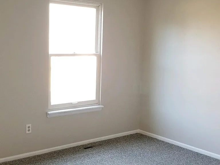 3162 Worthington Ave — Photo 21