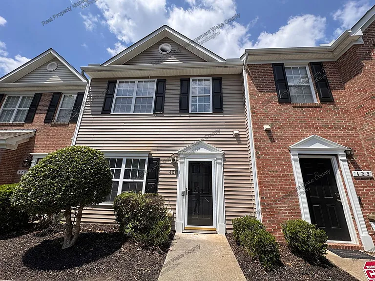 424 Alero Rd — Photo 10