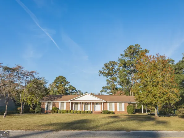 341 Azalea Ave, Millen, GA 30442