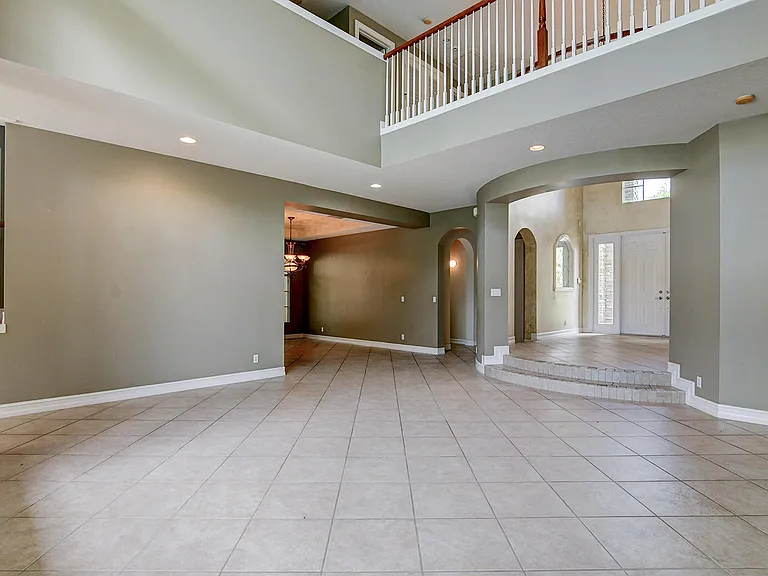 670 Edgebrook Ln — Photo 14