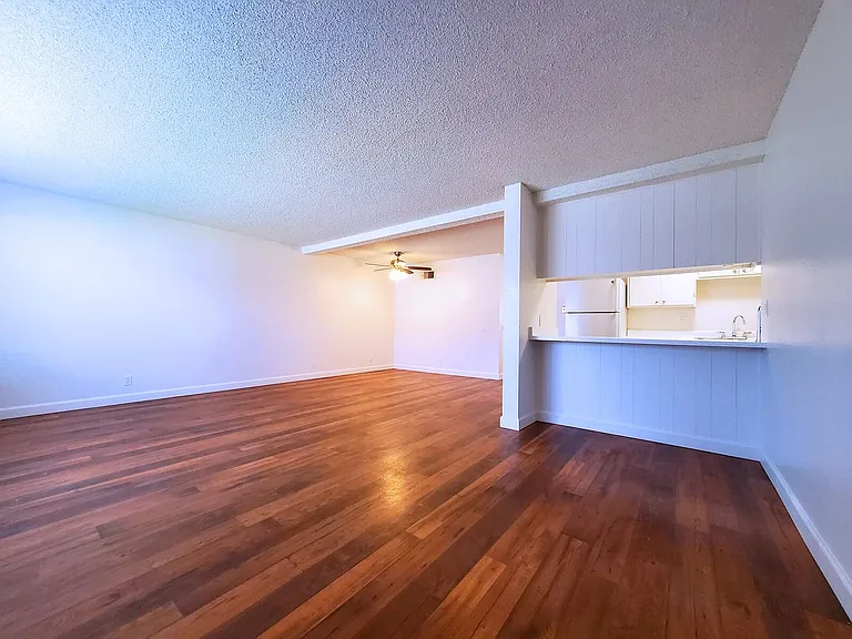 Anza Oaks Apartments — Photo 37