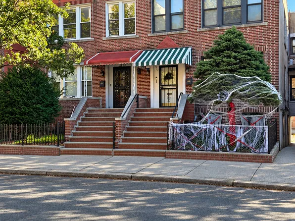 1972 Ellis Ave Floor 2, Bronx, NY 10472