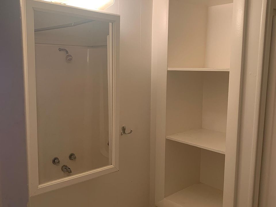 1st image of 1204 Court St #1