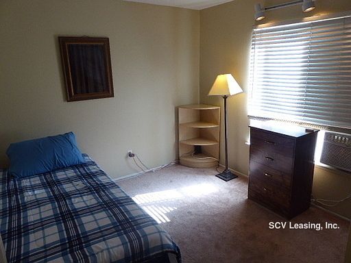 2nd image of 27236 Camden Pl