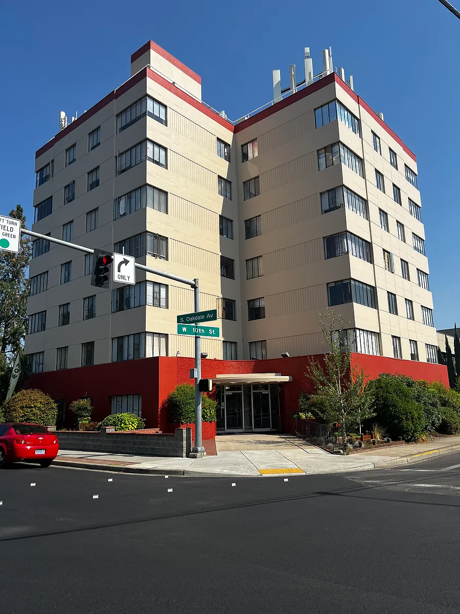 Building Photo - The Medford Plaza