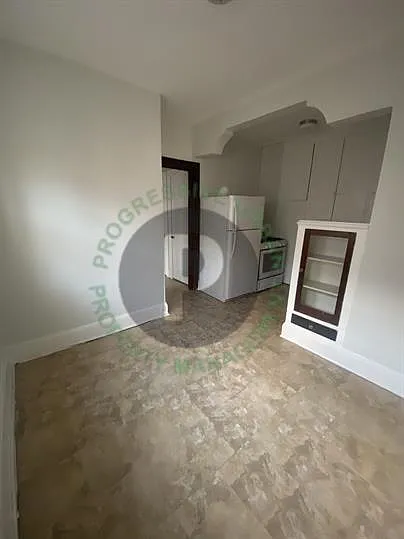 1442 W 101st St #11 — Photo 4
