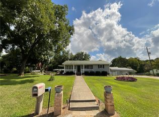 263 Poplar Springs Rd, Walhalla, SC 29691