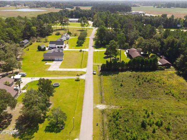 133 Willow Drive, Tabor City, NC 28463