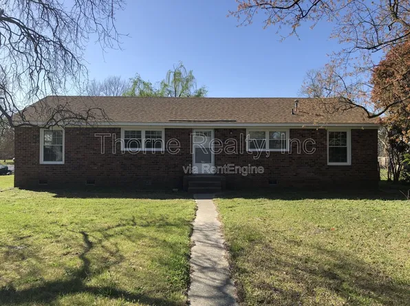 707 Ward Dr, Tarboro, NC 27886