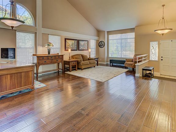 2nd image of 3309 Whitemarsh Ln