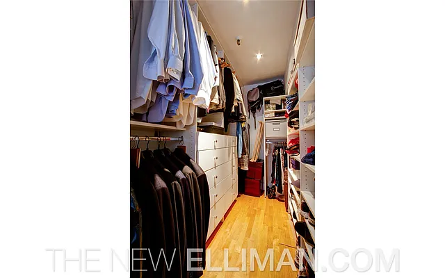 Sold by Douglas Elliman | media 10