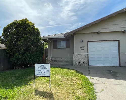 1115 Wayland Ave Photo 1