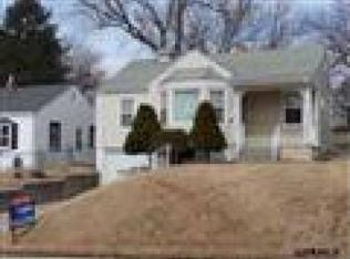 6324 Pierce St, Omaha, NE 68106