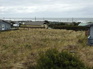 2710 NW Parker Ave, Waldport, OR