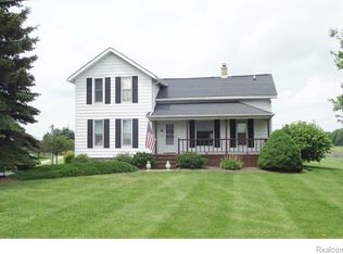 2187 Fowlerville Rd, Fowlerville, MI 48836