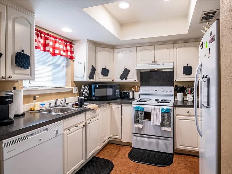 3034 Deer Valley Dr — Photo 11