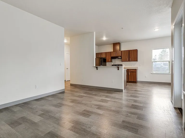 Mist Wood Apartments — Photo 33