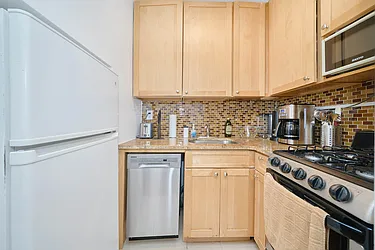 Rented by Living New York