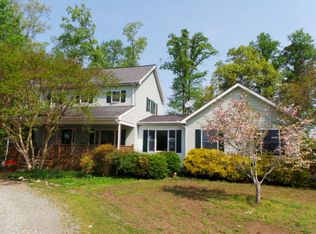 491 Russell Ln, Lancaster, VA 22503