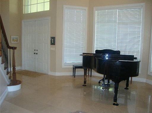 4th image of 1484 Lantana Dr