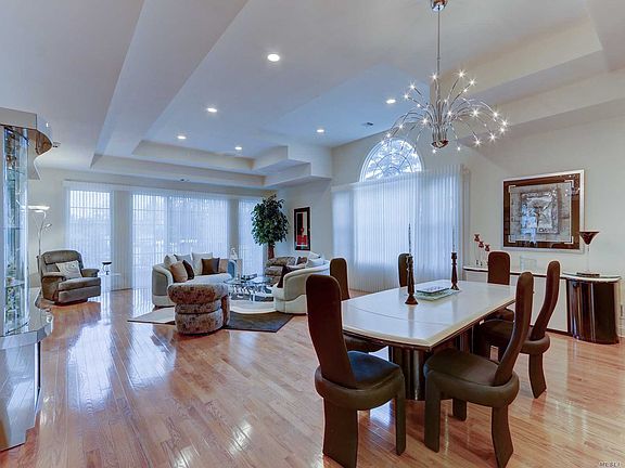 5th image of 286 Madeira Blvd